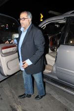 Boney Kapoor leave for IIFA to Singapore in International airport on 6th June 2012 (104).JPG